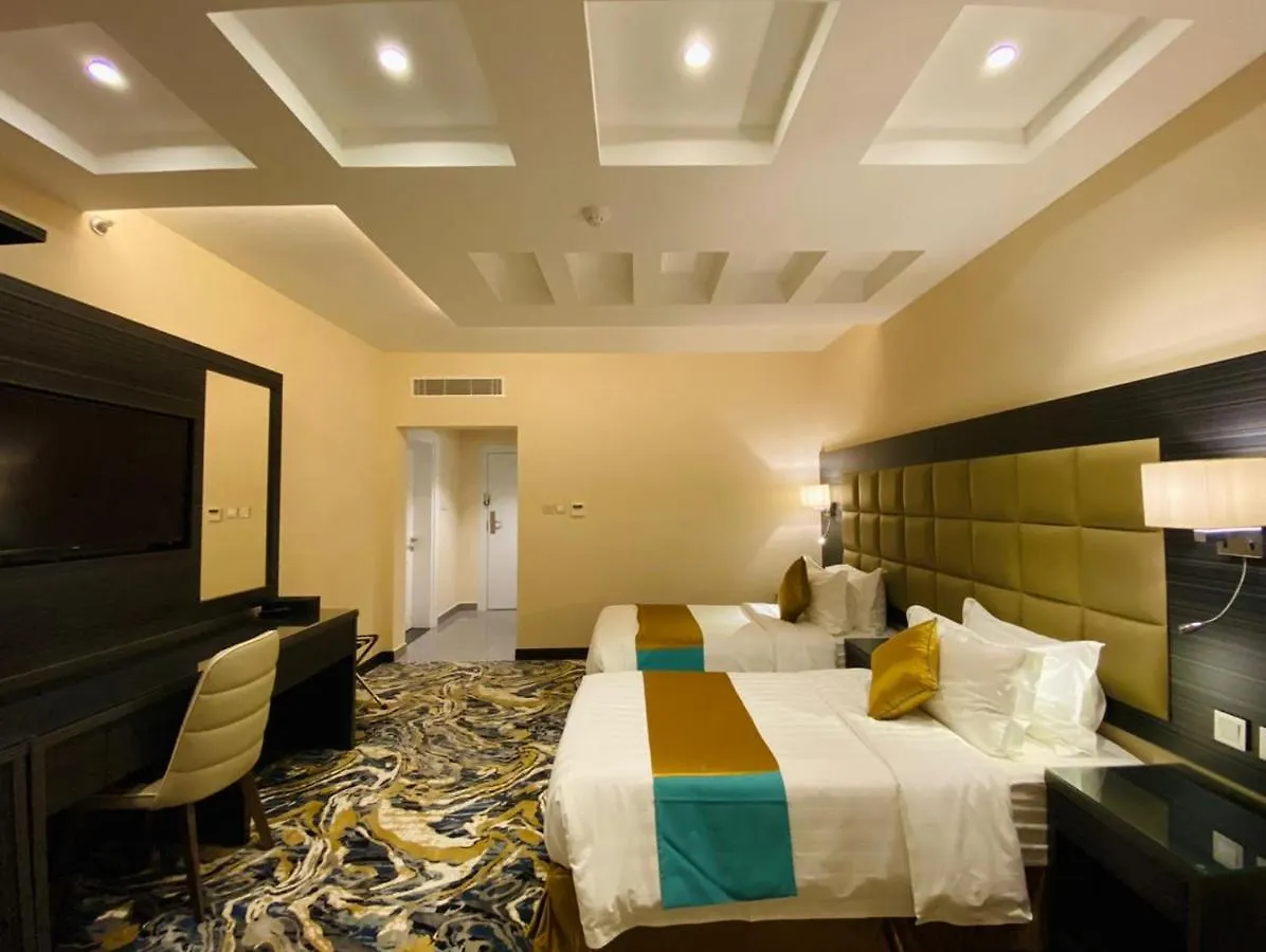 Y Platinum Hotel Medina