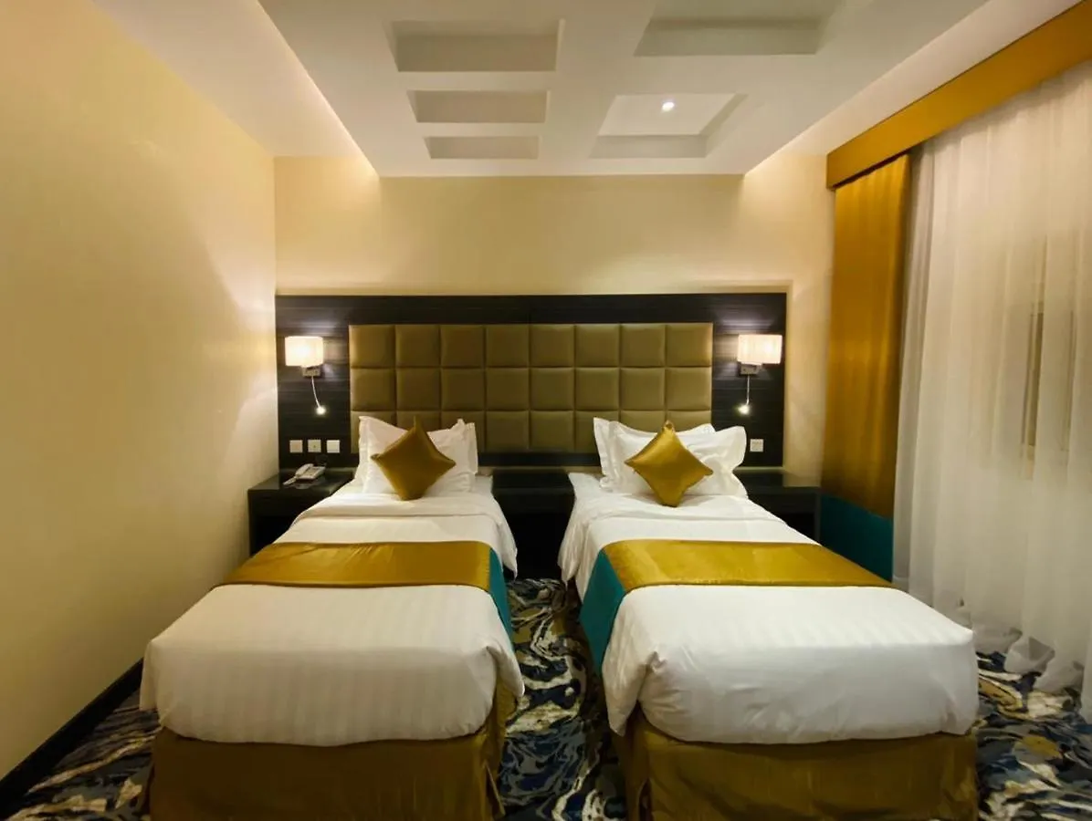 Y Platinum Hotel Medina