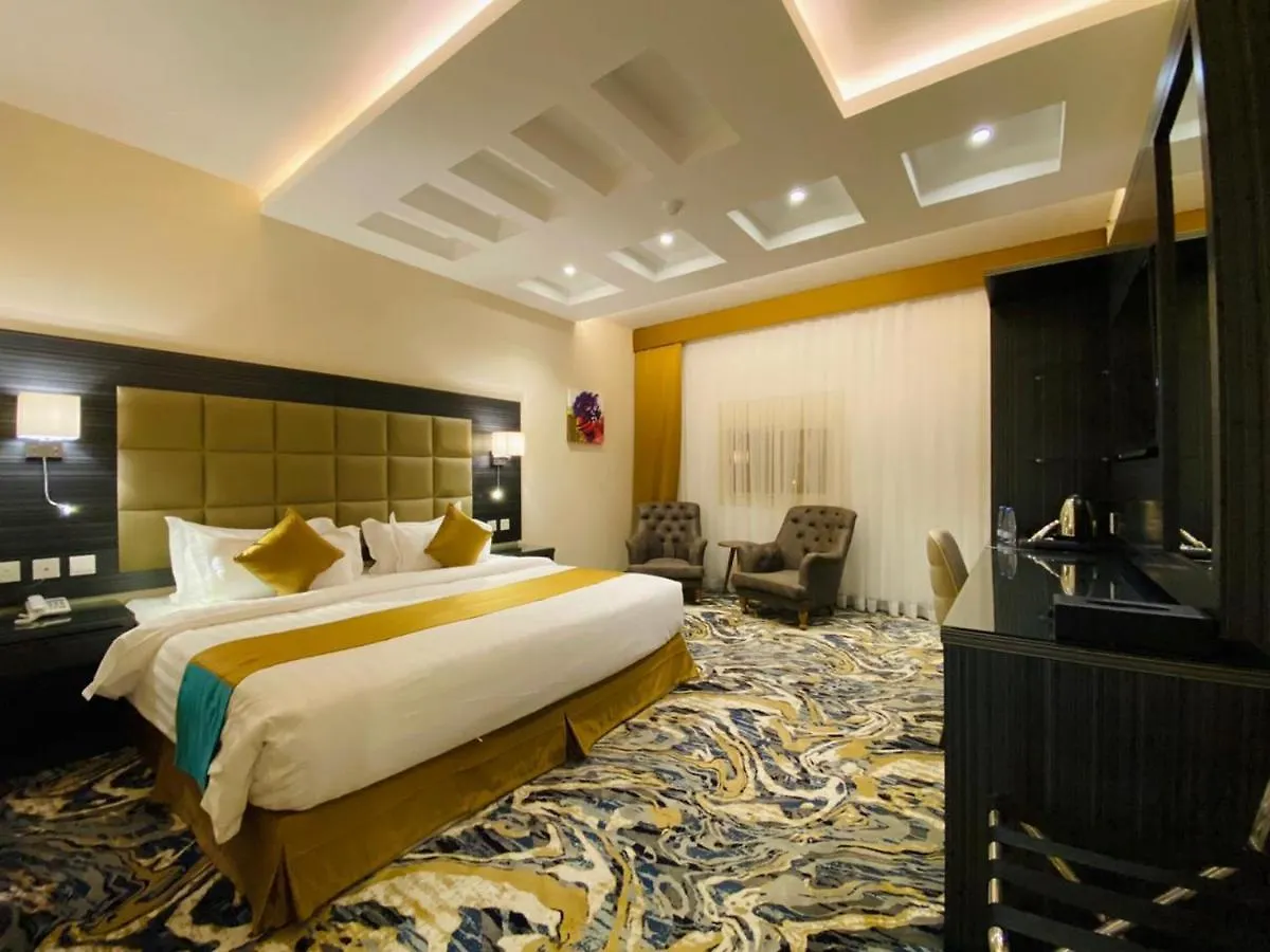 Y Platinum Hotel Medína 2*,