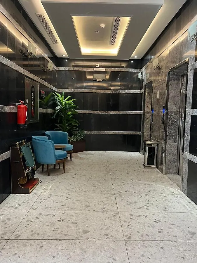 Y Platinum Hotel Medina