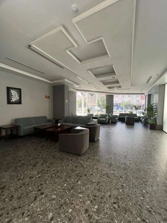 Y Platinum Hotel Medína